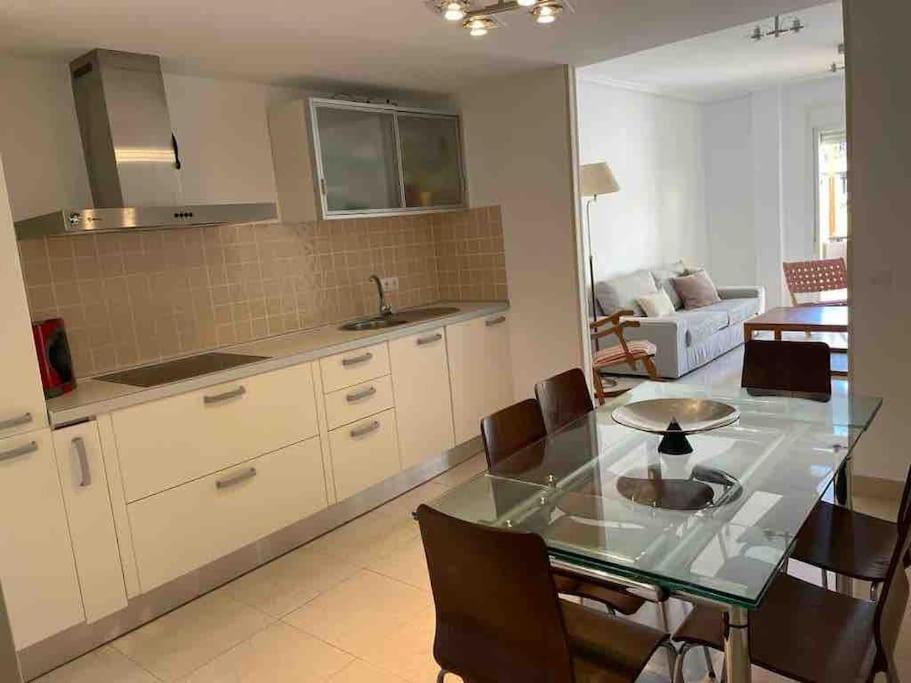 Moderna Y Alegre Vivienda Junto Al Mar . Apartment Roquetas de Mar Exterior photo