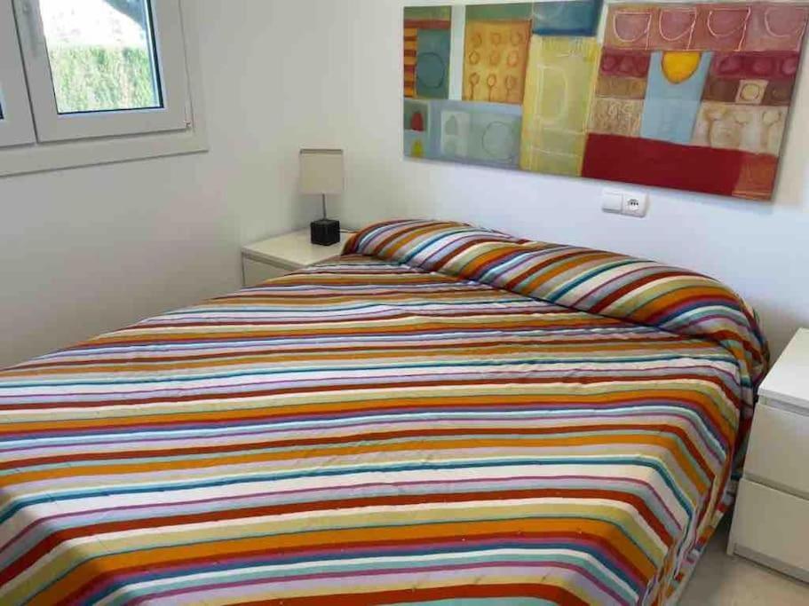 Moderna Y Alegre Vivienda Junto Al Mar . Apartment Roquetas de Mar Exterior photo